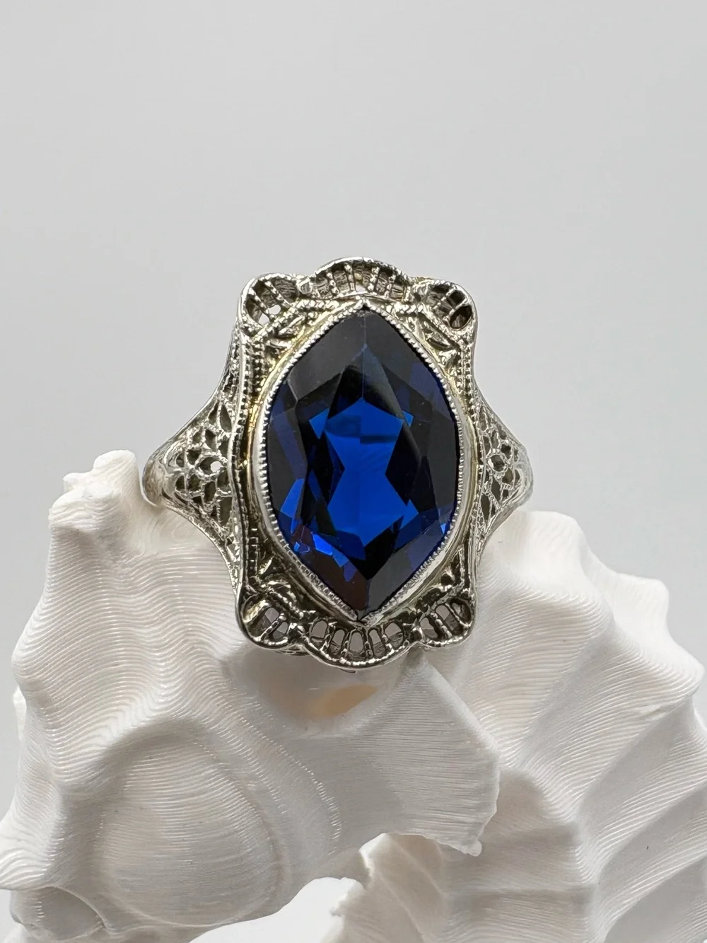 1920’s Art Deco 14K Gold Genuine Sapphire Gemstone Posey Engagement Ring Sz 5.5